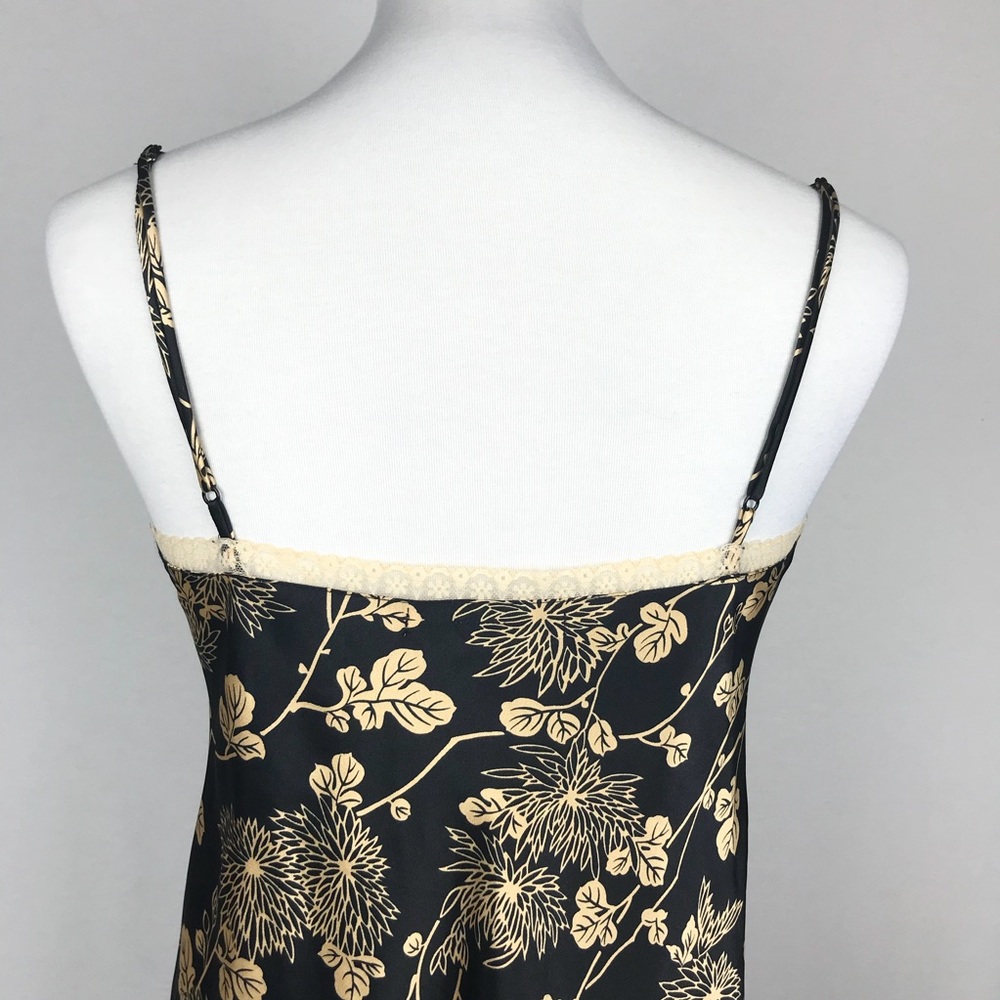Victoria Secret satin open front cami black floral - Picture 6 of 8